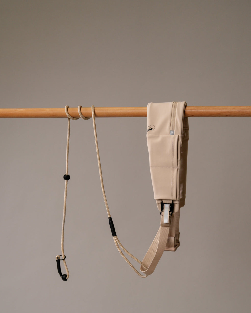 The Attachd Hands-Free Dog Belt